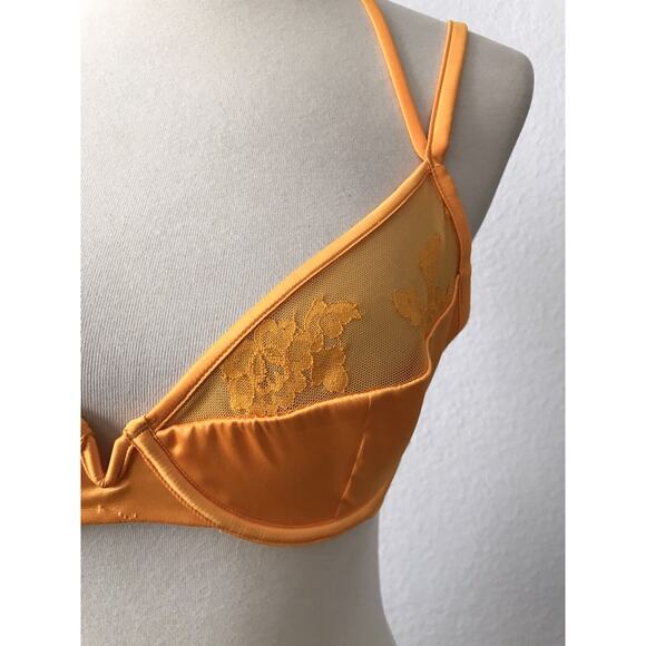 Savage X Fenty Lingerie Strap Up Lace Underwire Plunge Bra FLAW - Picture 7 of 12